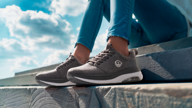 GIESSWEIN präsentiert den MERINO CURVE MAX: Der ultimative Aktivschuh mit Luftkissen-Technologie!